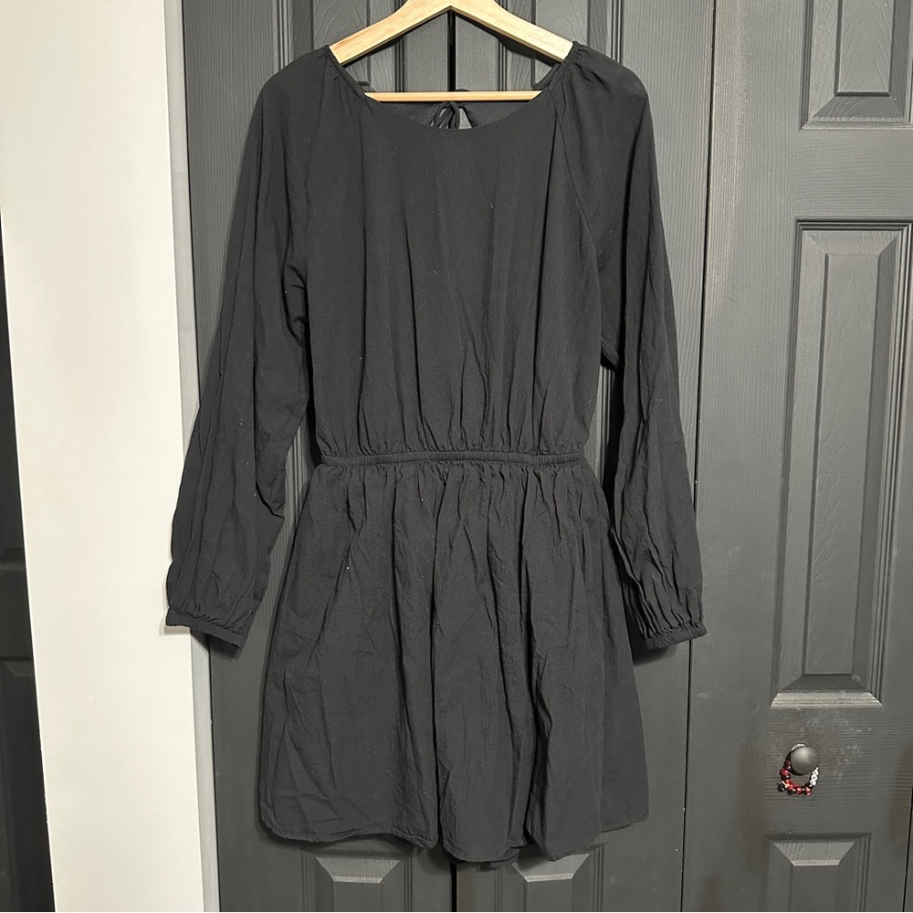 Women's Backless Long Sleeve Dress